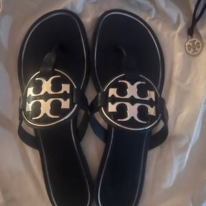 Tory Burch navy/silver metal Miller sandal